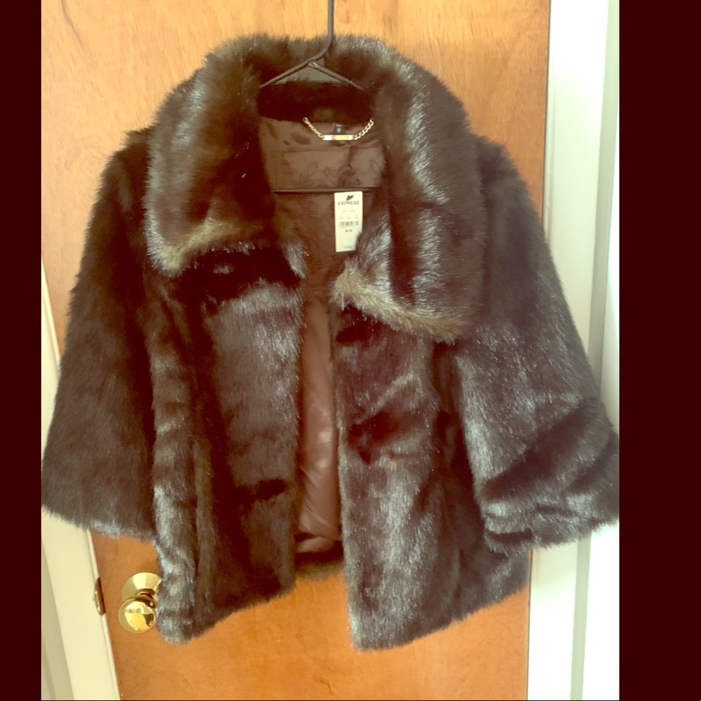 Express faux fur - never worn - NWT 🌸